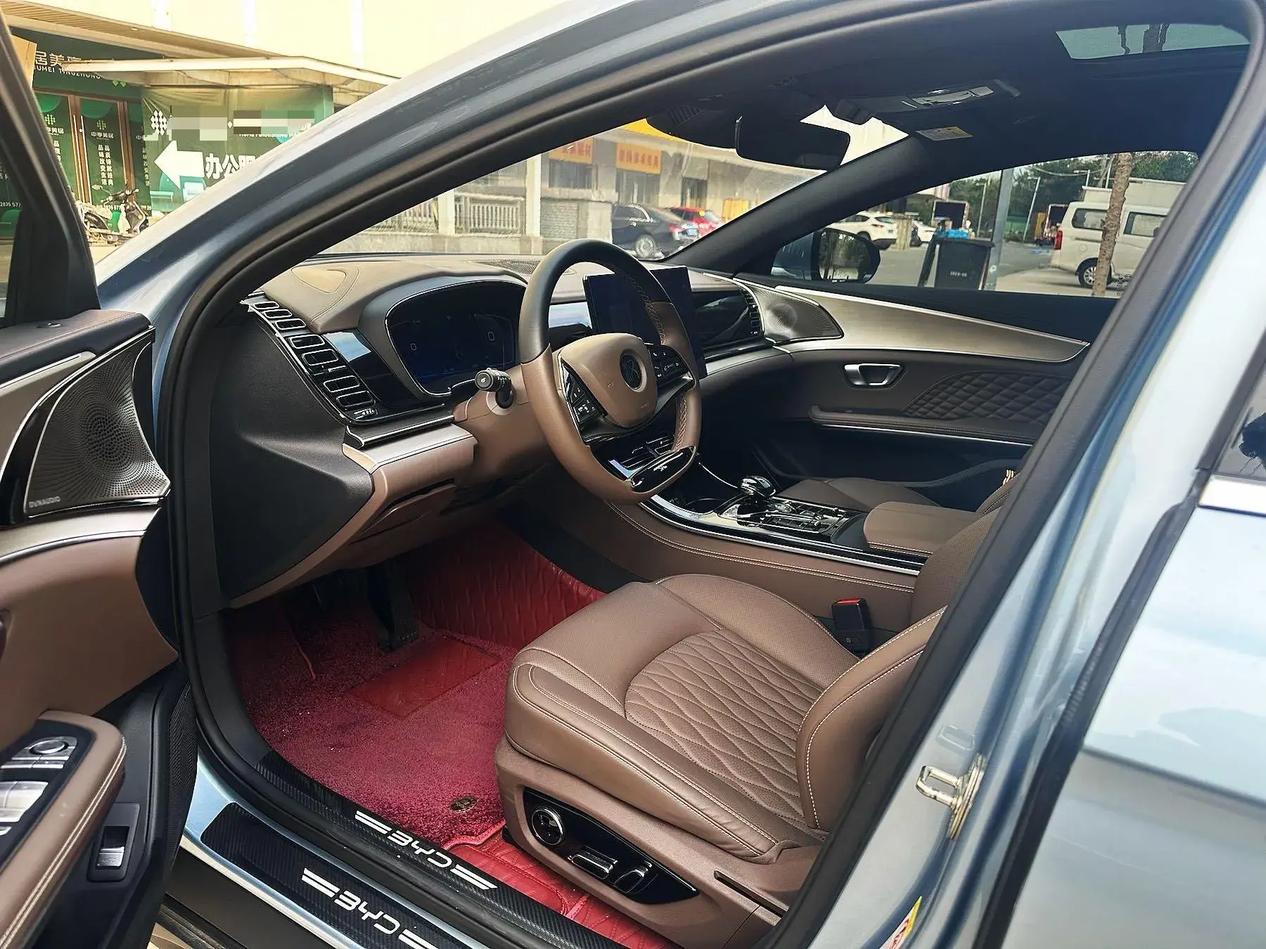 2023 BYD HAN thumbnail 4