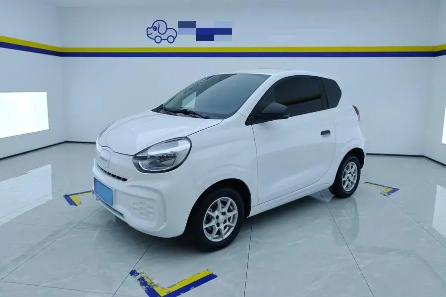 2022 ROEWE CLEVER view 1