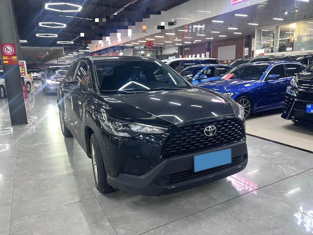 2023 TOYOTA COROLLA thumbnail 3