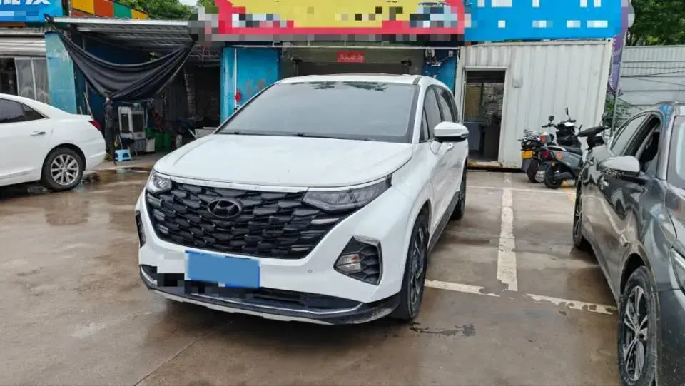 2021 HYUNDAI CUSTO view 1