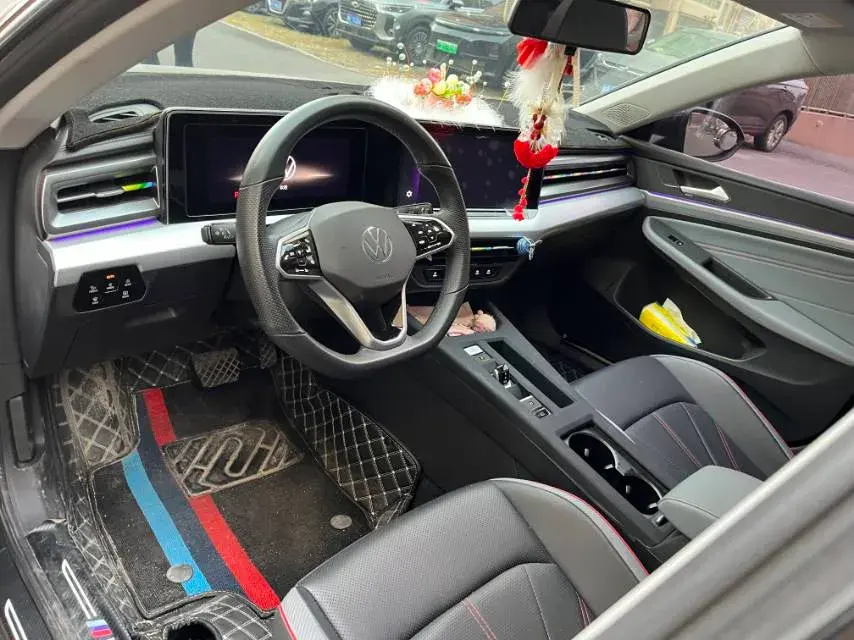 2022 VOLKSWAGEN LAMANDO thumbnail 4