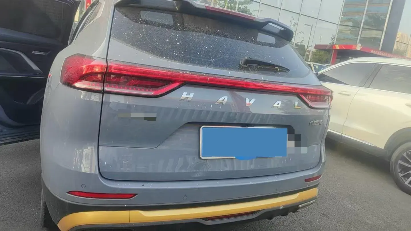 2023 HAVAL H6 thumbnail 4