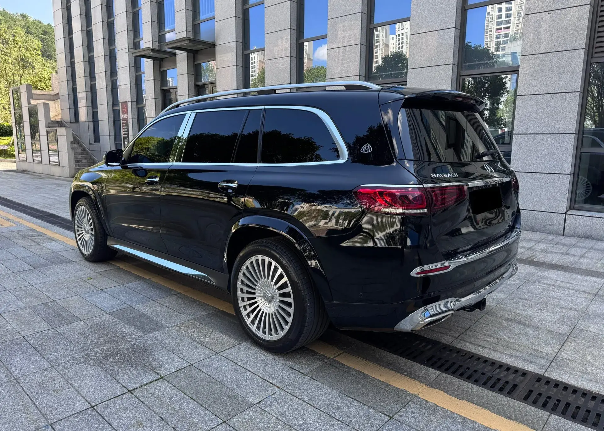 2020 MERCEDES-BENZ GLS thumbnail 4