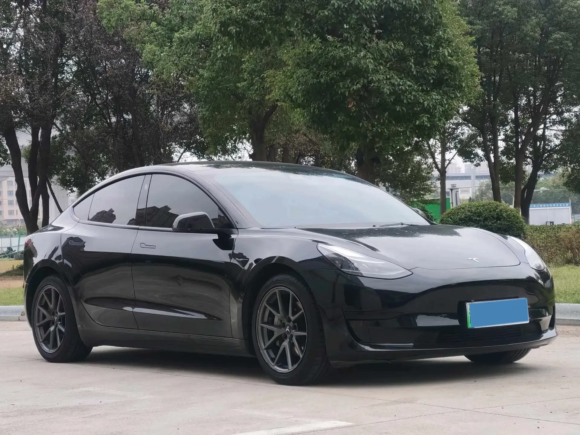 2021 TESLA MODEL thumbnail 3