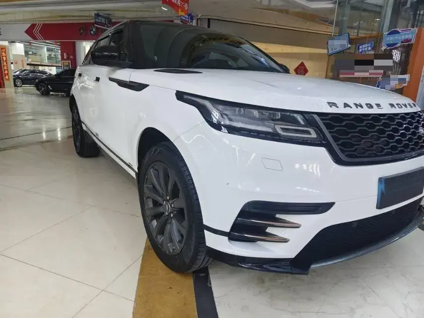2020 LAND ROVER thumbnail 2