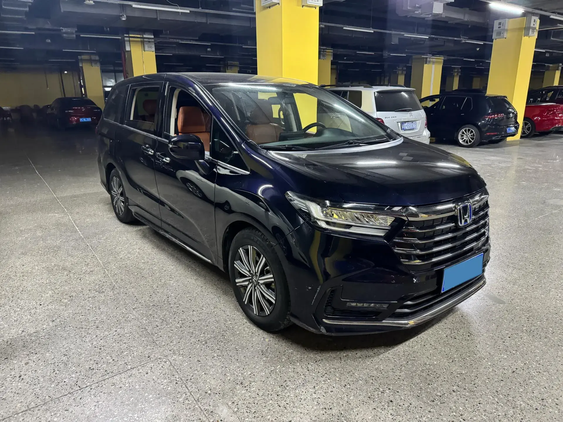 2022 HONDA ODYSSEY thumbnail 3