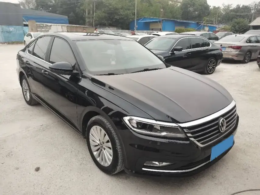 2021 VOLKSWAGEN LAVIDA thumbnail 2