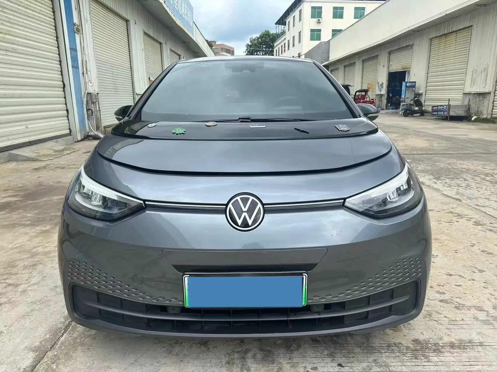 2023 VOLKSWAGEN ID.3 thumbnail 2