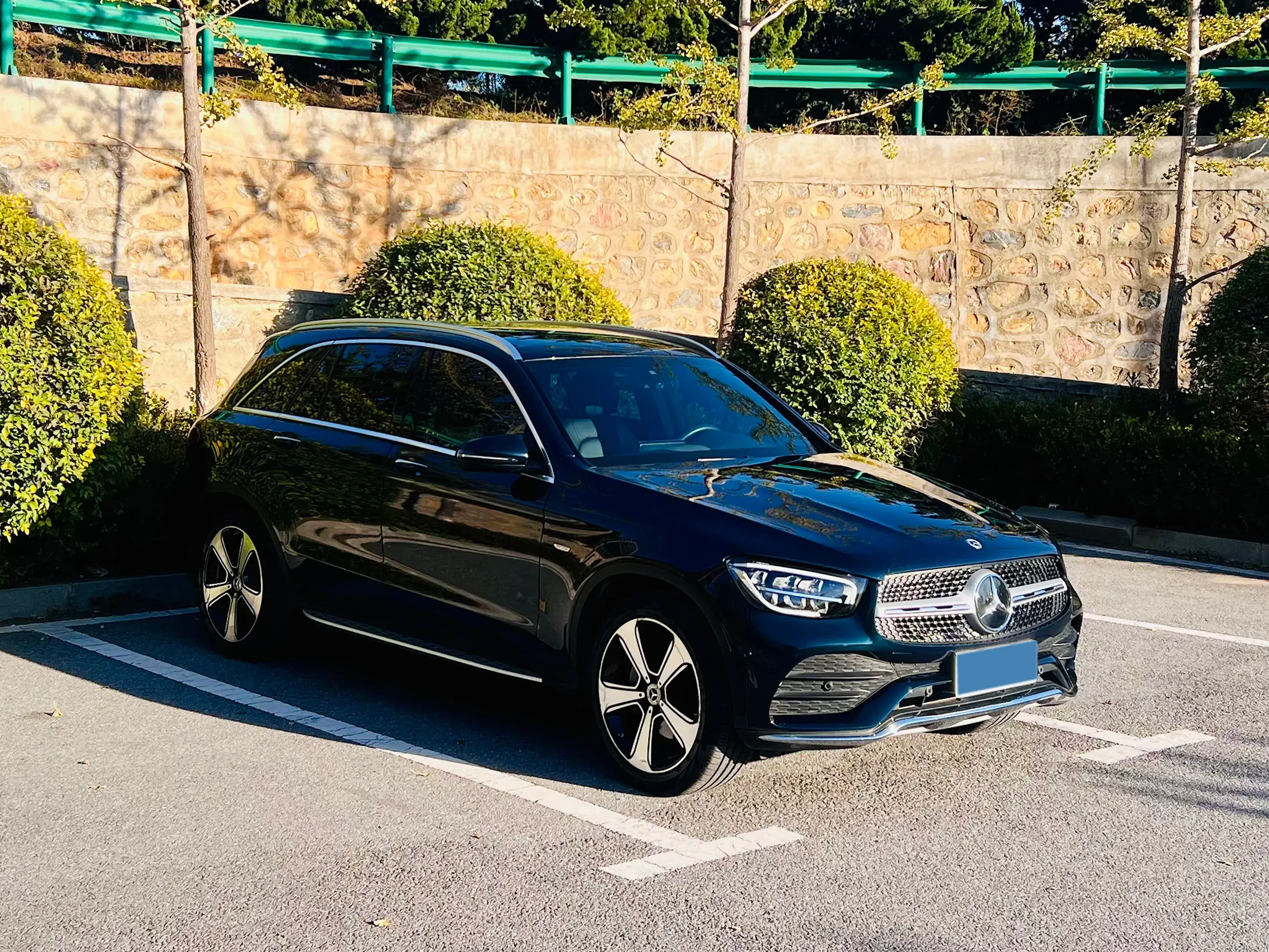 2022 MERCEDES-BENZ GLC thumbnail 2