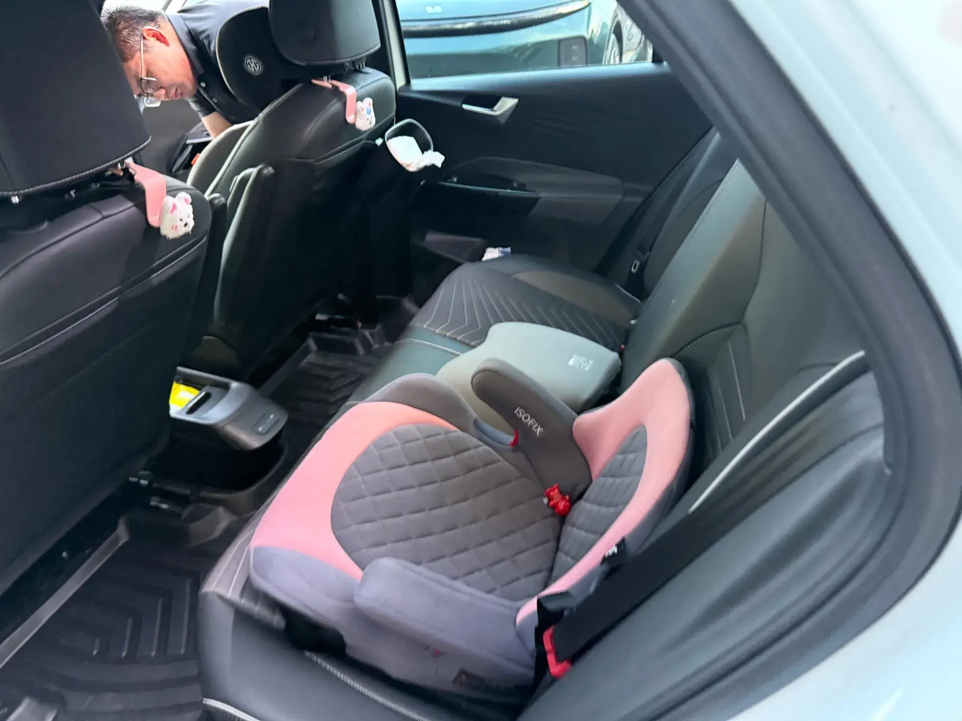 2023 VOLKSWAGEN ID.3 thumbnail 3