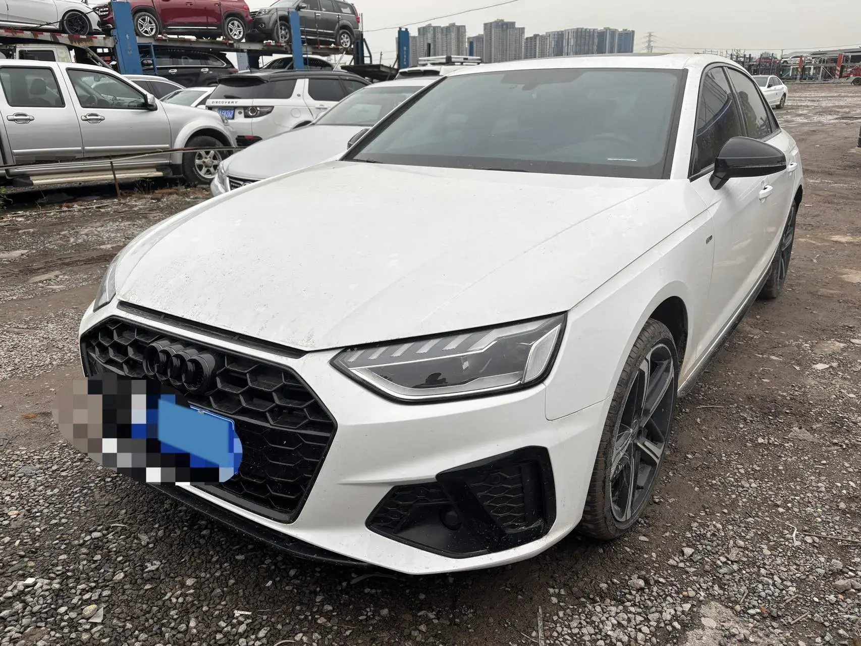 2024 AUDI A4L view 1