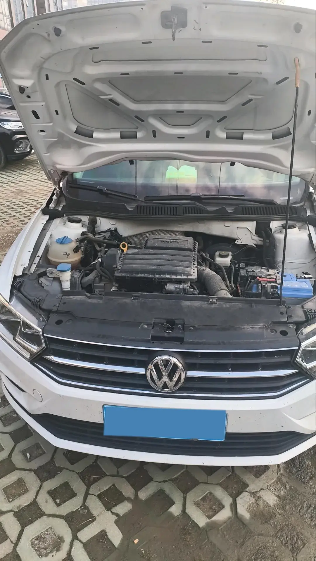 2020 VOLKSWAGEN BORA thumbnail 3