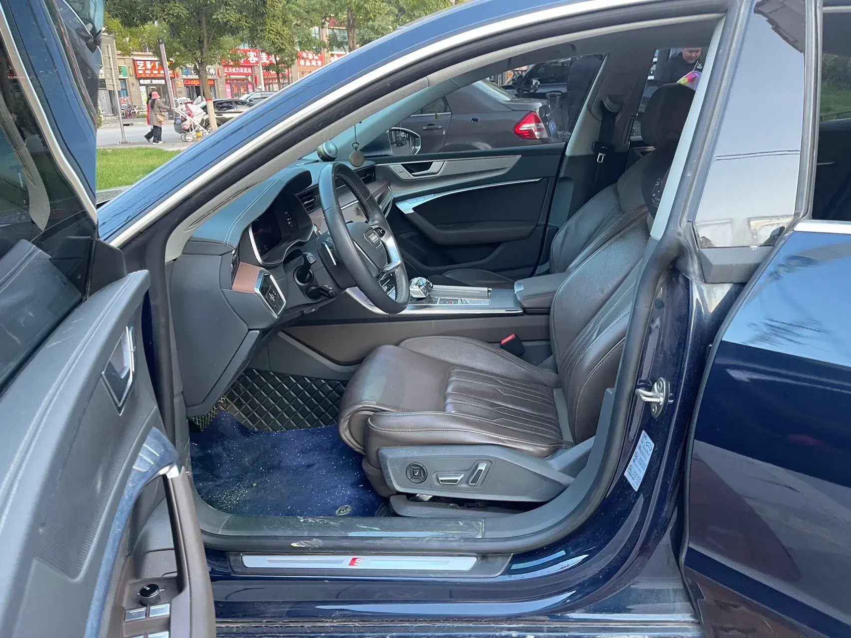 2023 AUDI A7L thumbnail 4