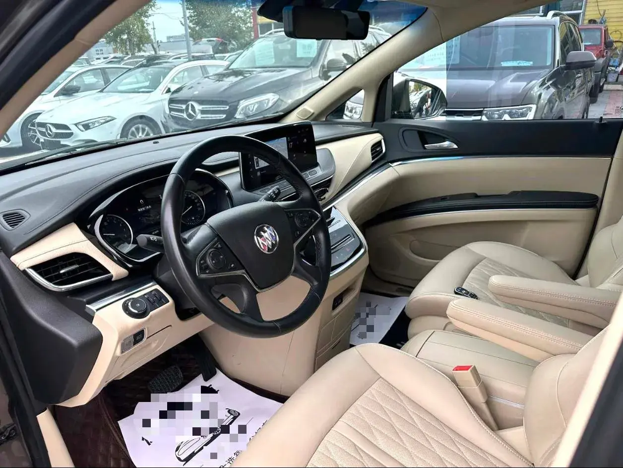 2023 BUICK GL8 thumbnail 4