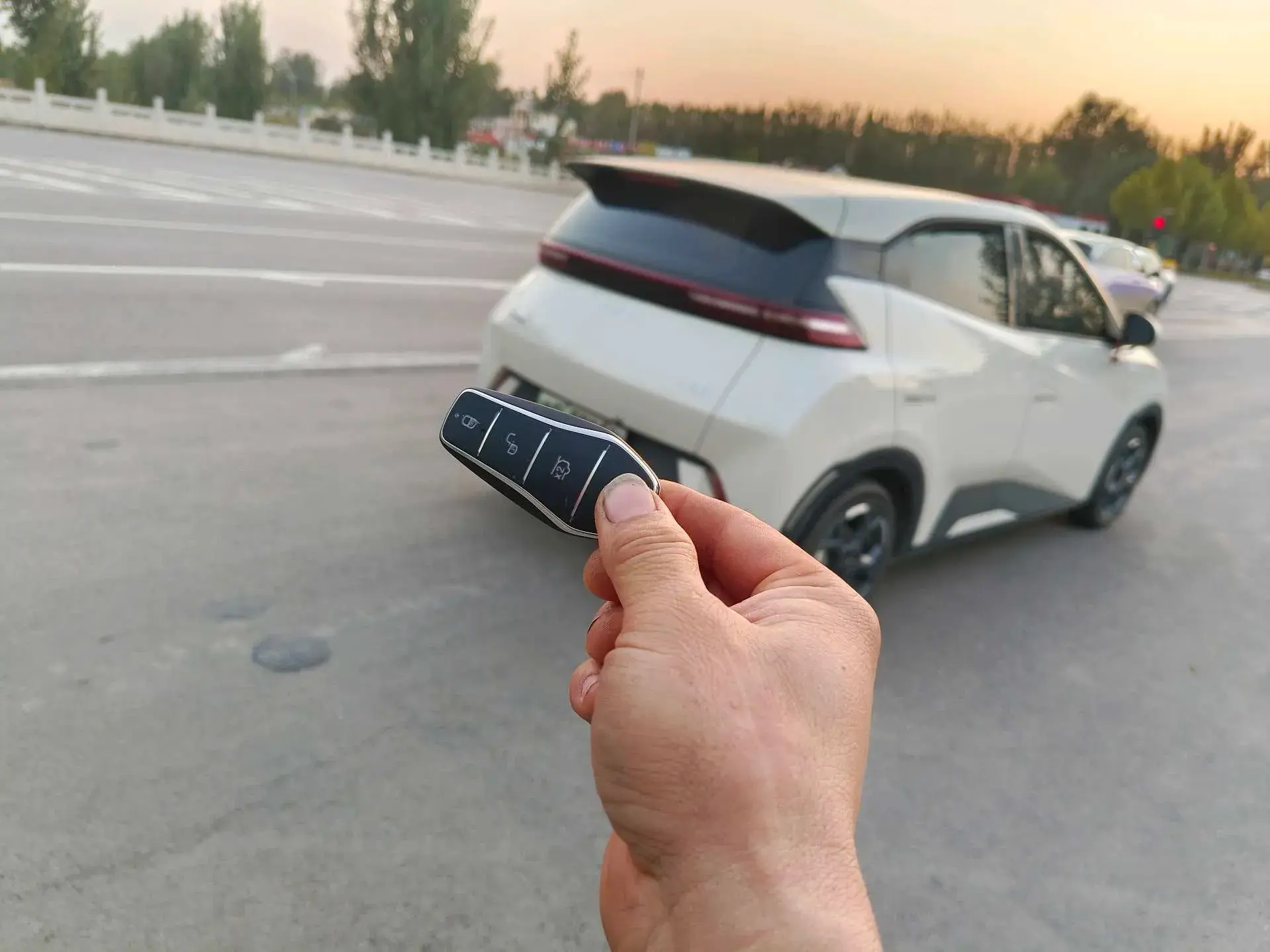 2025 BYD SEAGULL thumbnail 3