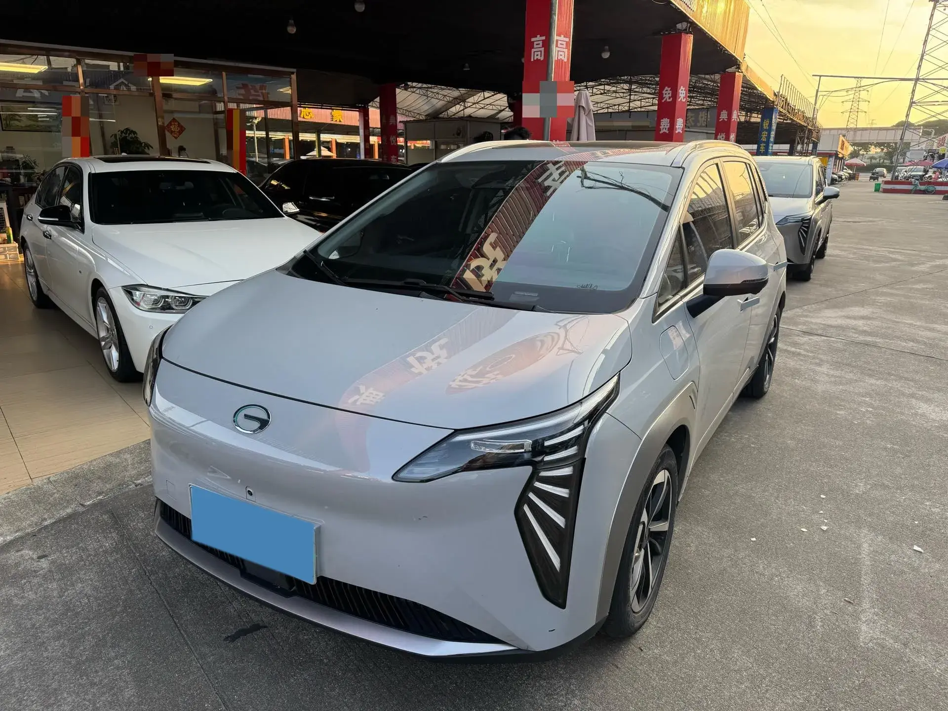 2023 AION Y view 1