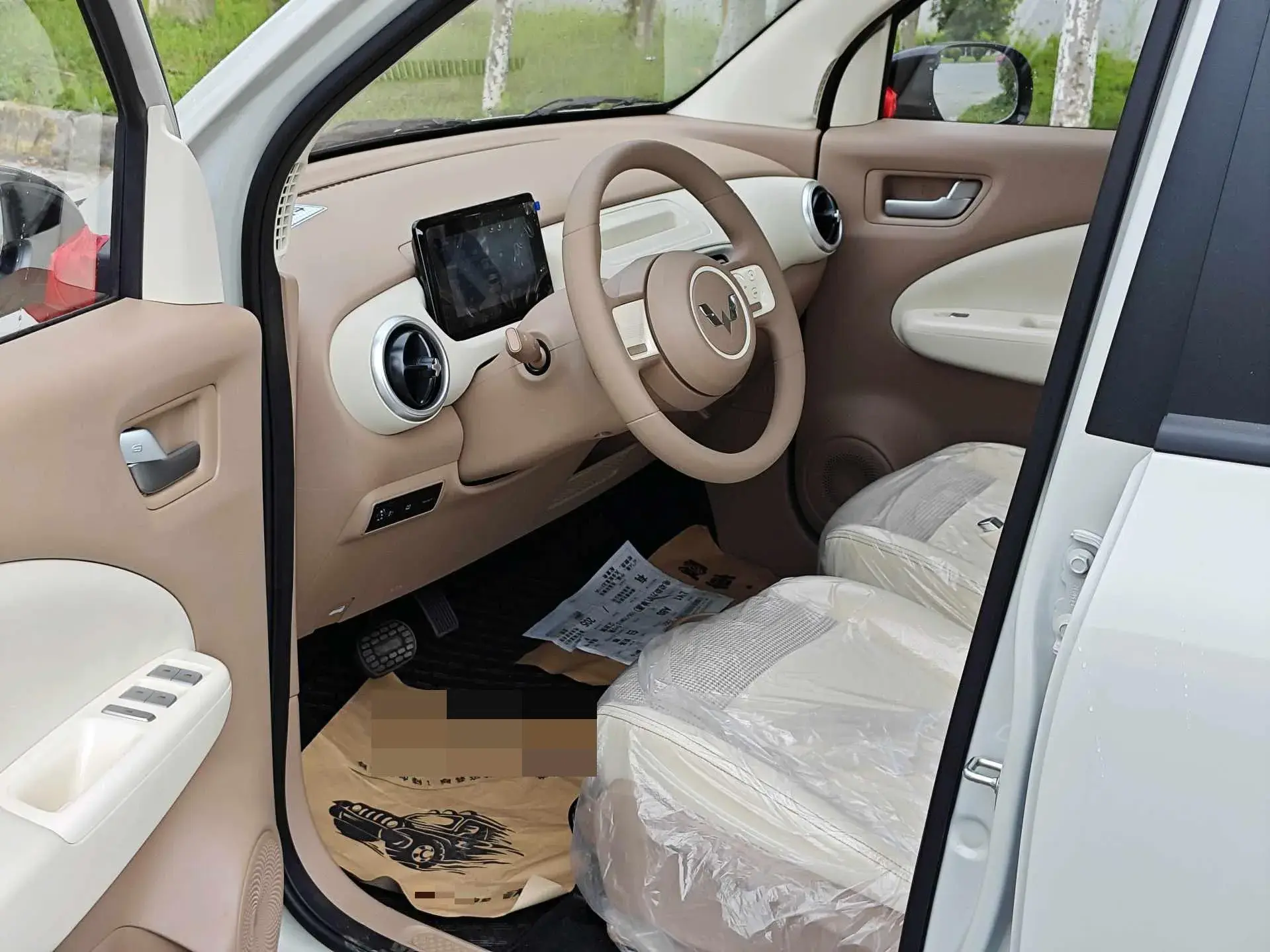 2025 WULING HONGGUANG thumbnail 3