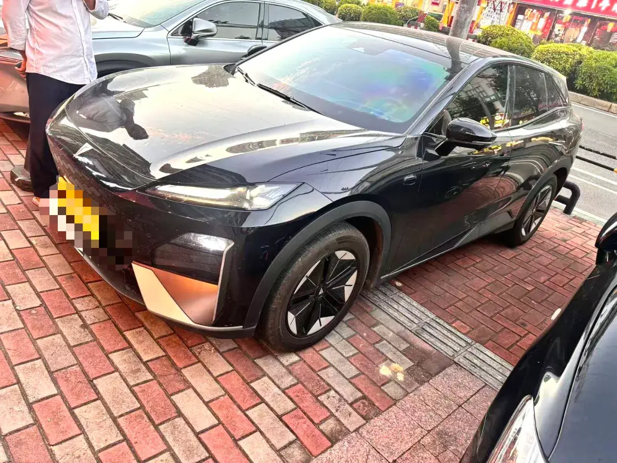 2023 DEEPAL SL03 view 1