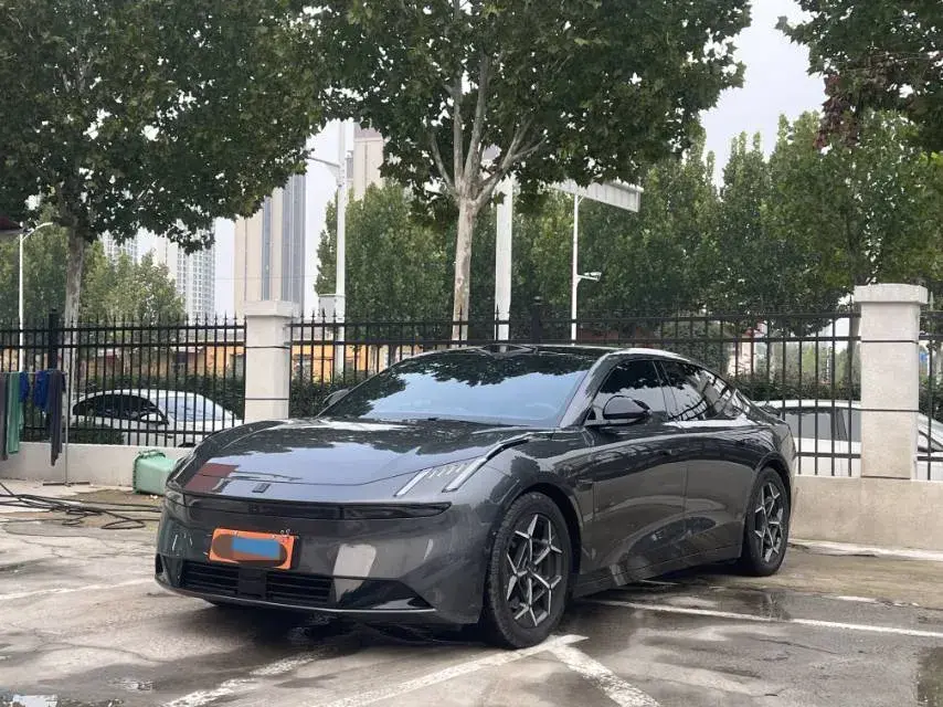 2025 LYNK&CO Z10 BEV 95KWH