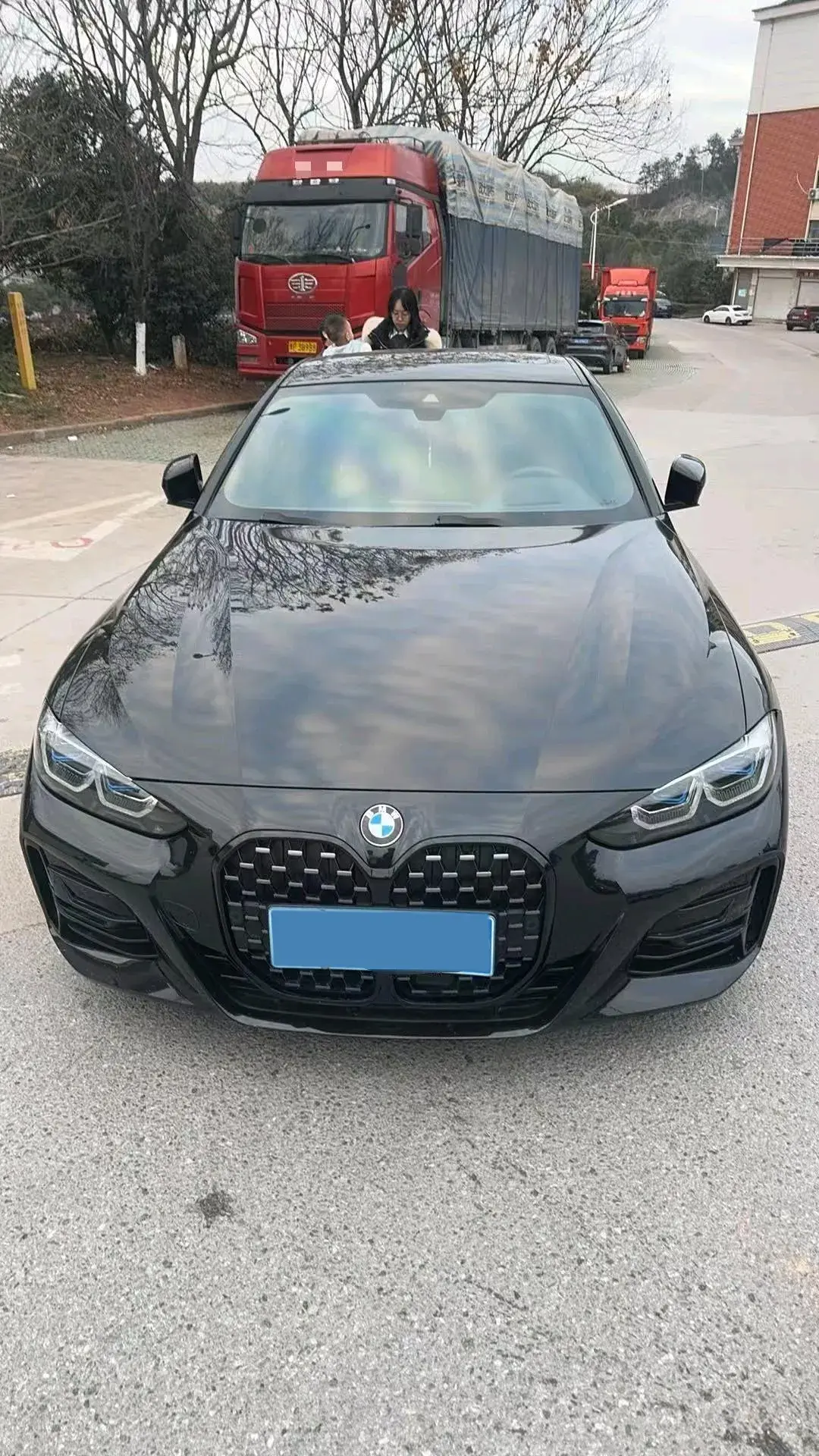 2022 BMW 4 thumbnail 3