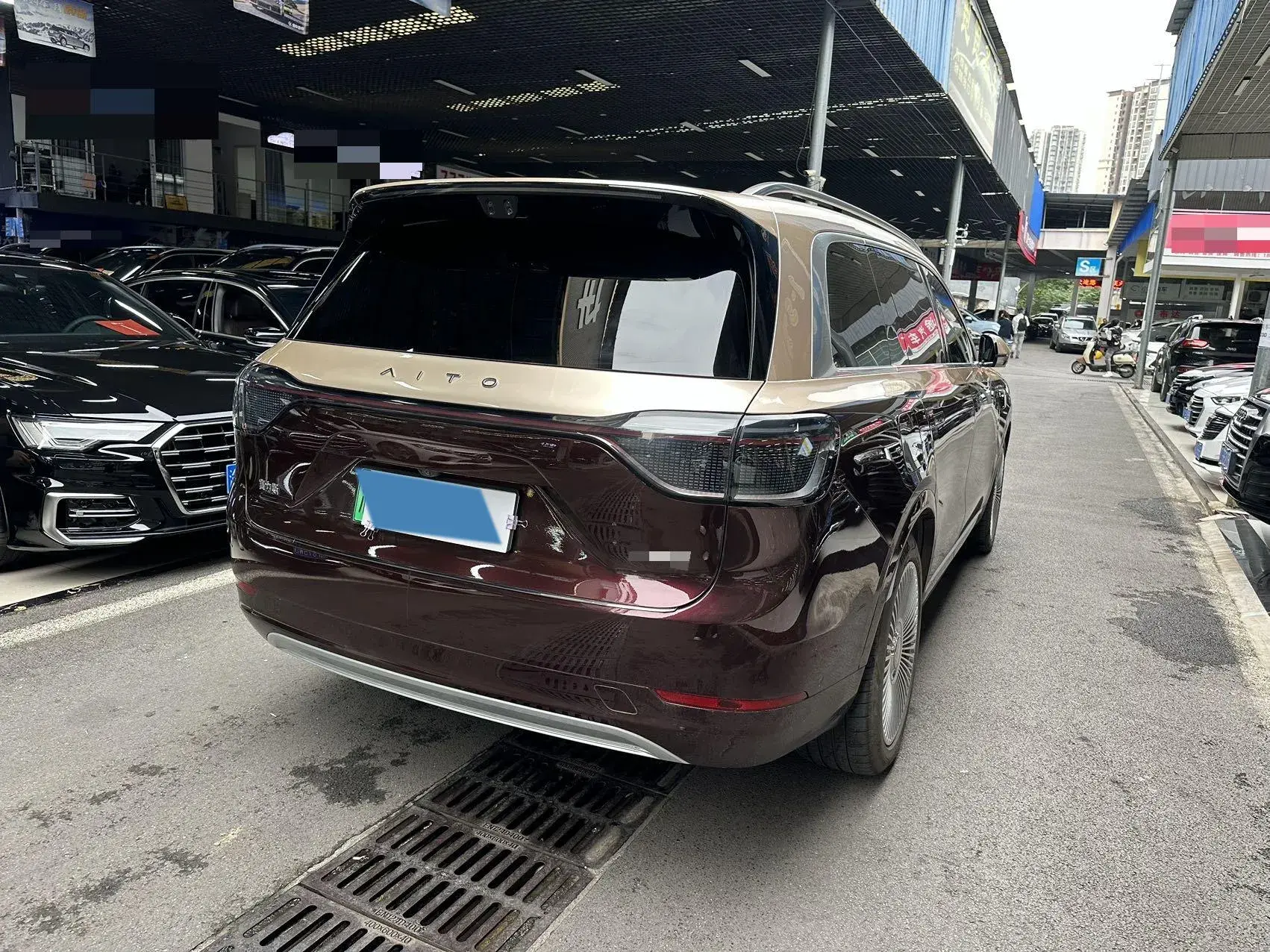 2025 AITO AITO thumbnail 4