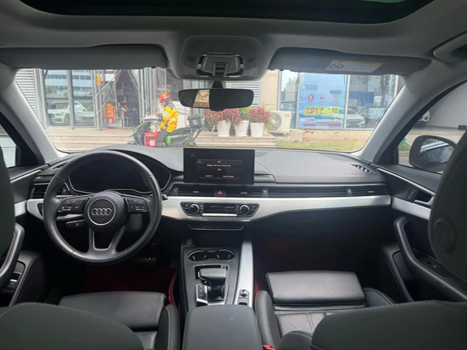 2020 AUDI A4L thumbnail 4