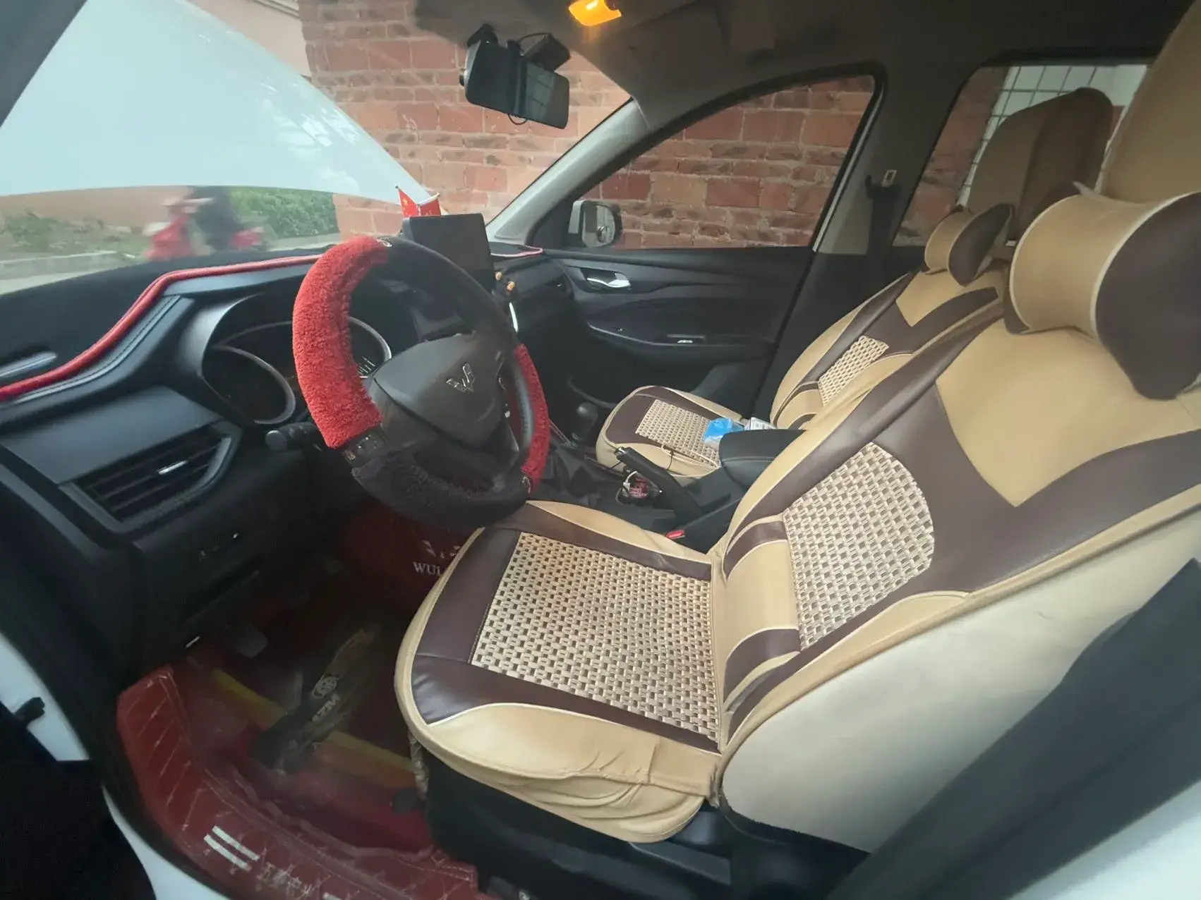 2019 WULING HONGGUANG thumbnail 3