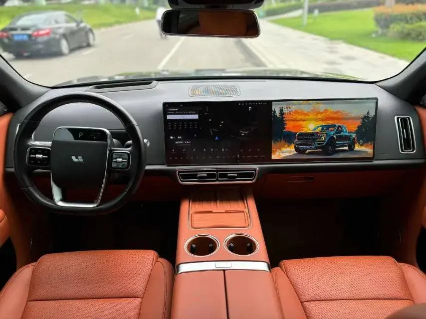 2024 LI L9 thumbnail 2