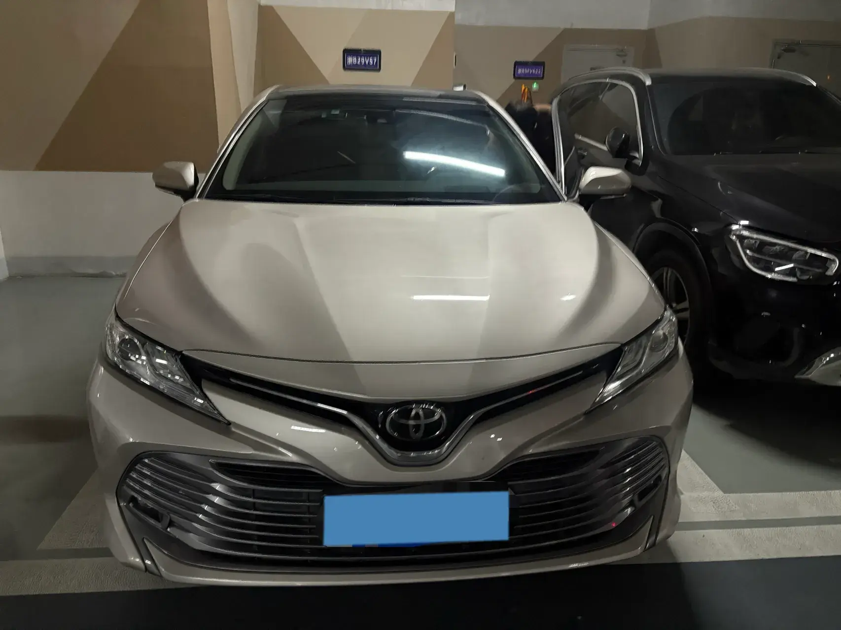 2018 TOYOTA CAMRY thumbnail 3