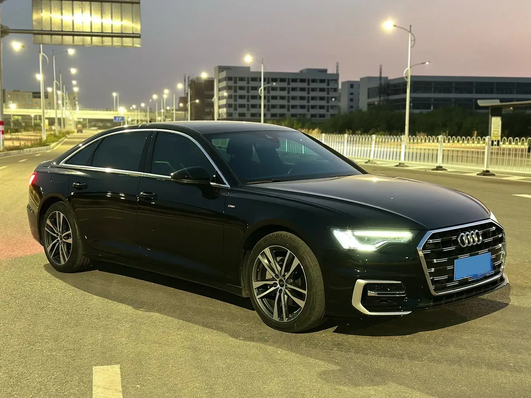 2023 AUDI A6L thumbnail 3