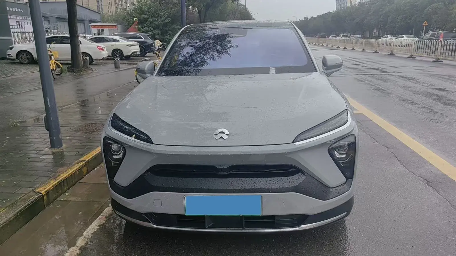 2020 NIO EC6 thumbnail 2