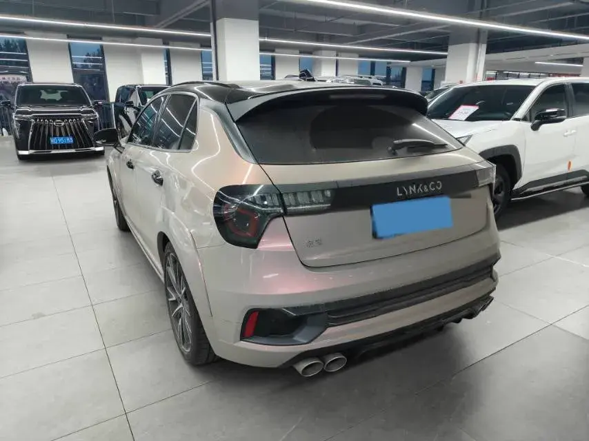 2022 LYNK&CO 02 thumbnail 3