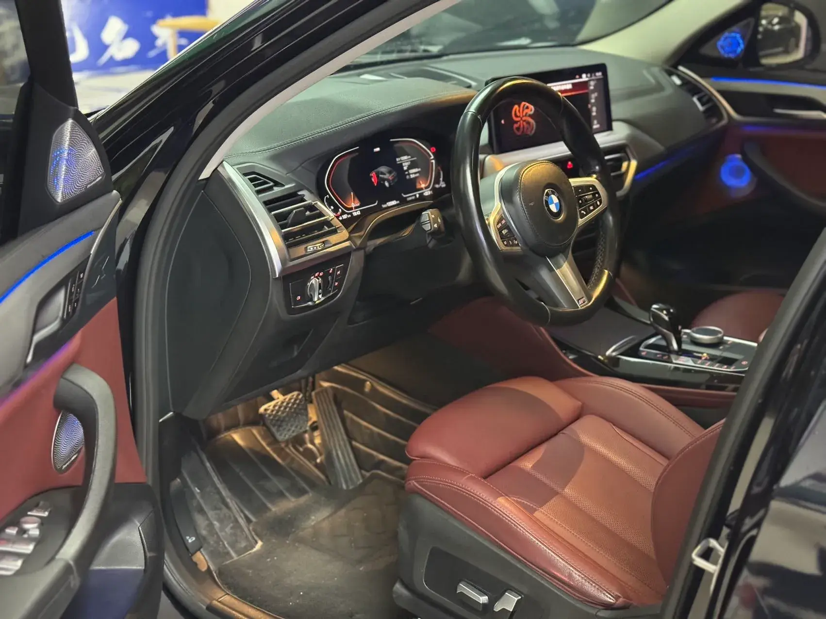 2022 BMW X4 thumbnail 4