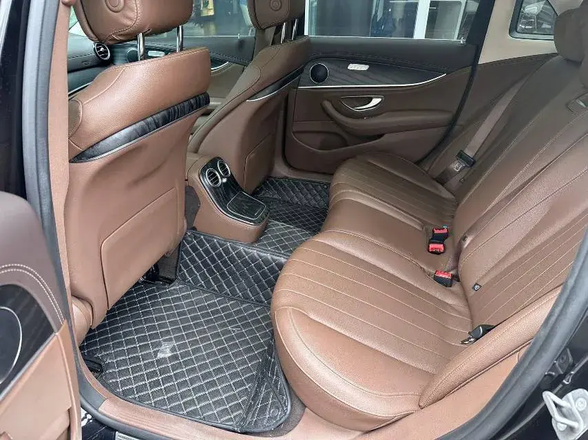 2022 MERCEDES-BENZ E thumbnail 4