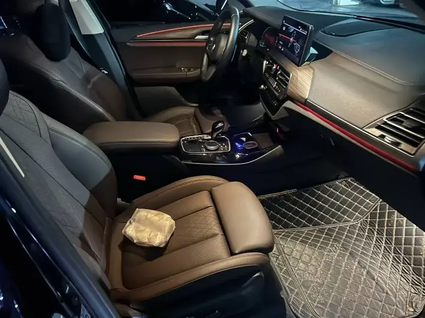 2023 BMW X3 thumbnail 3