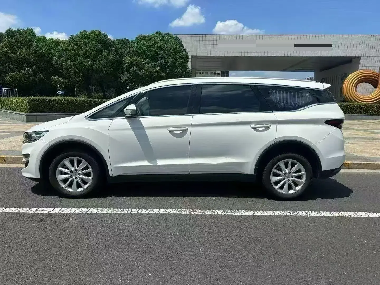 2019 GEELY JIAJI thumbnail 3