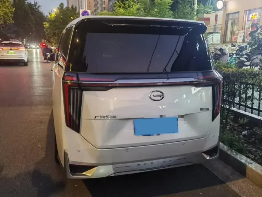 2023 GAC TRUMPCHI thumbnail 3