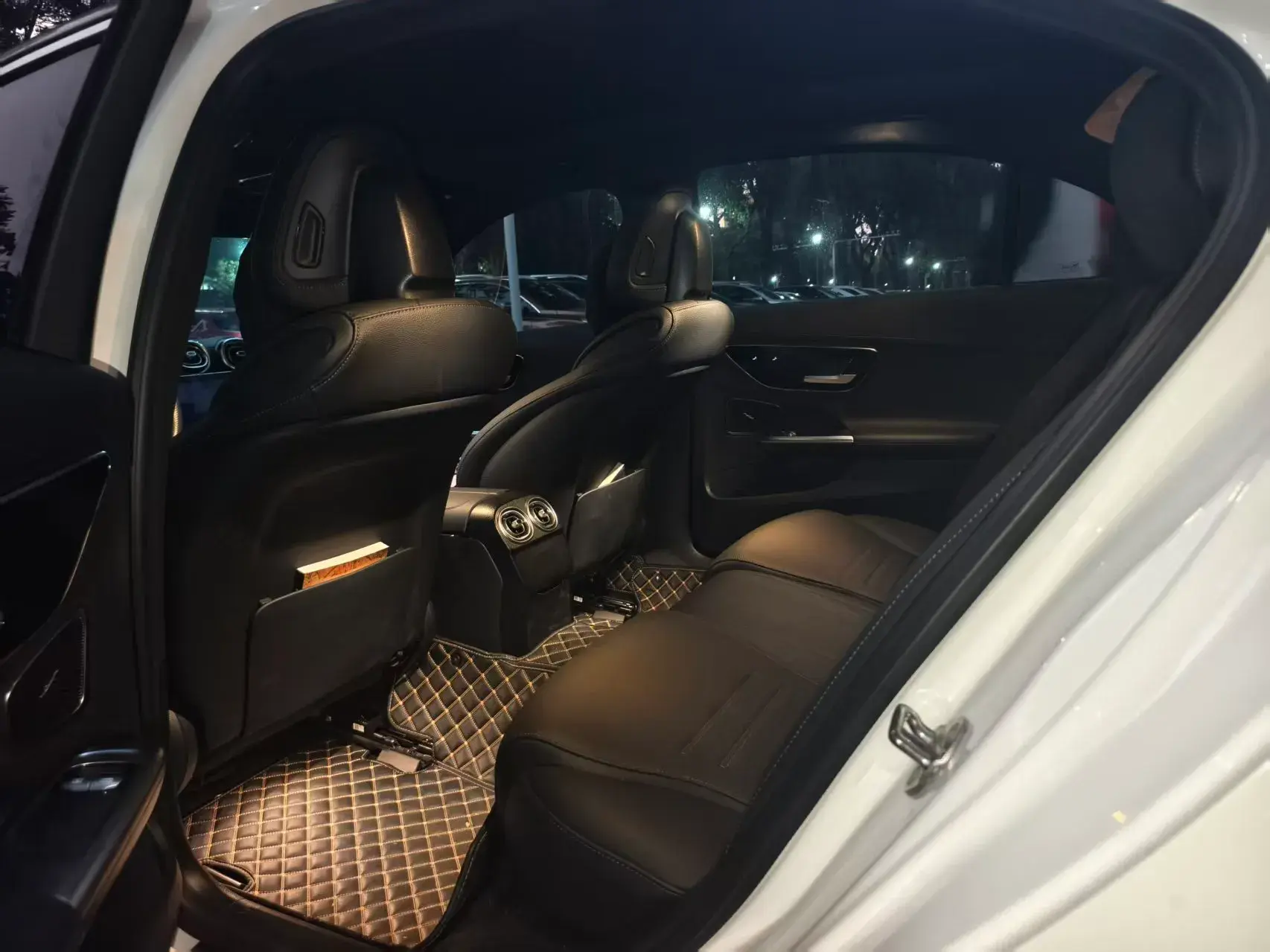 2023 MERCEDES-BENZ C thumbnail 3