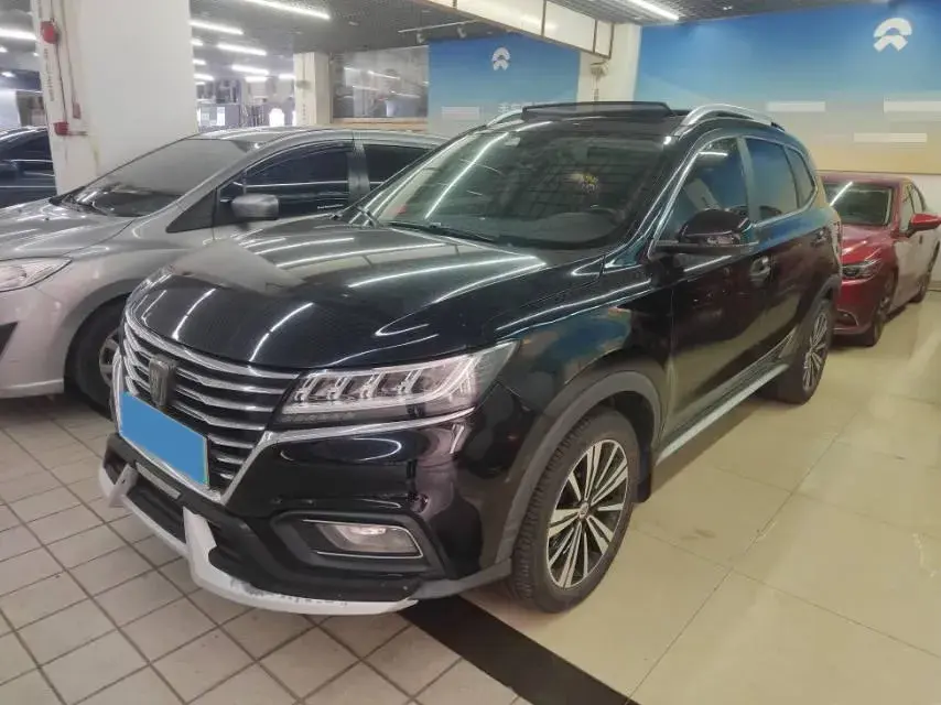 2017 ROEWE RX5 view 1