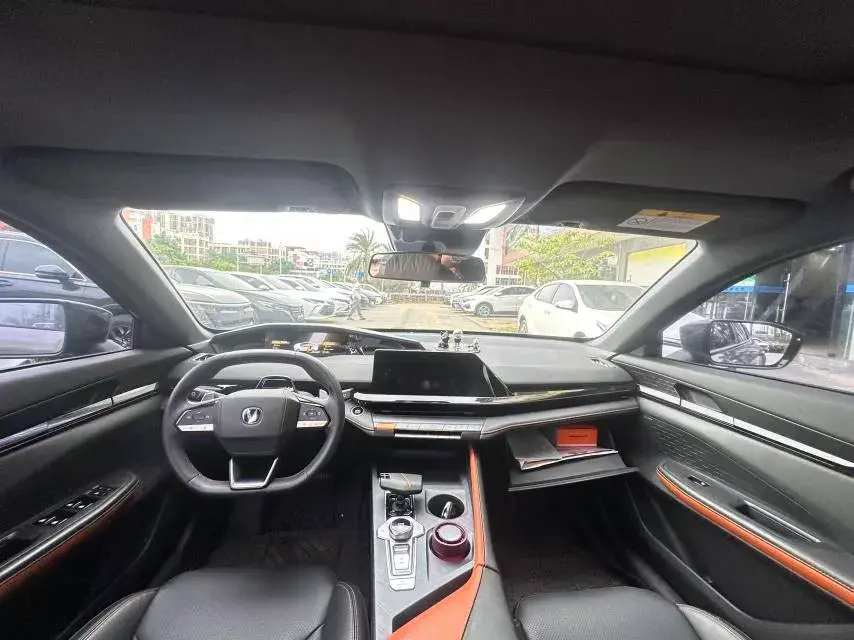 2022 CHANGAN UNI-V thumbnail 4