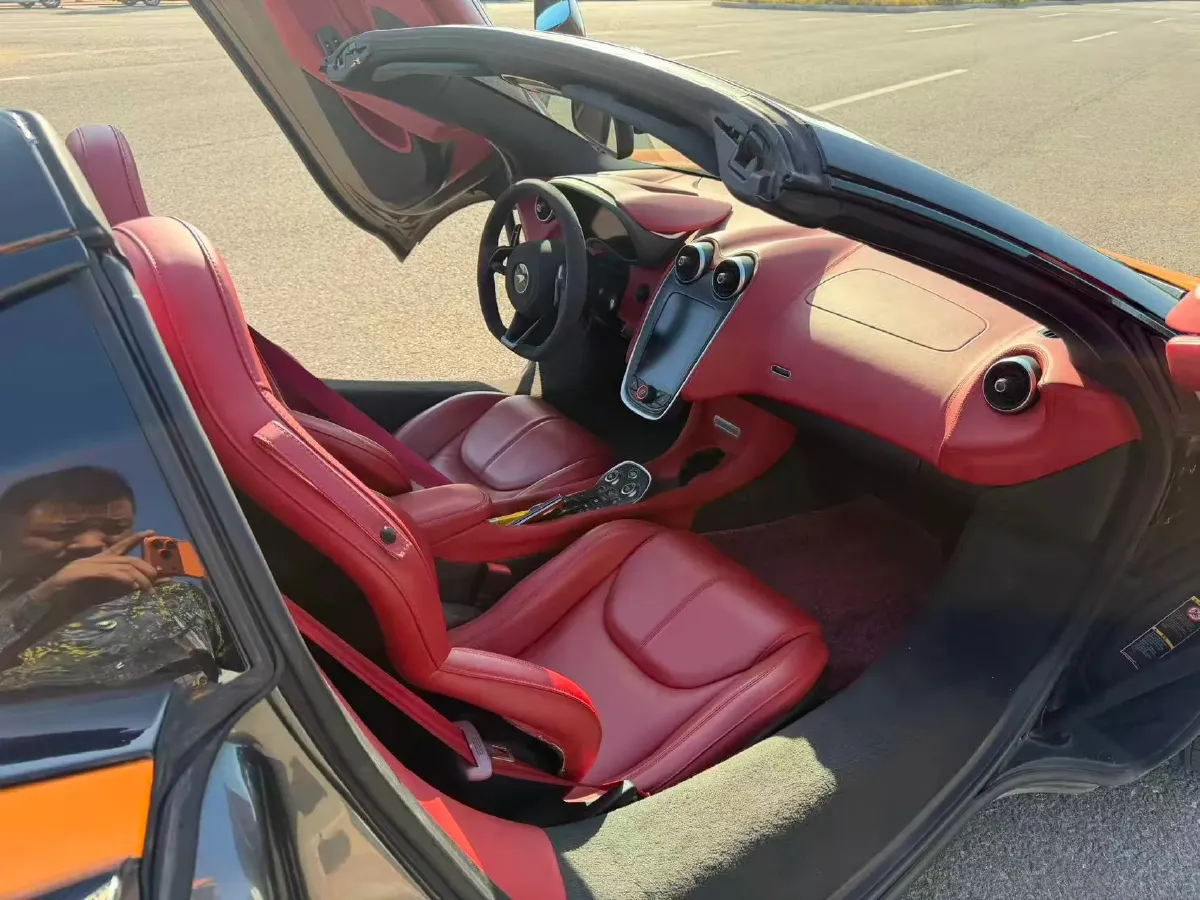 2019 McLaren 570 3.8T 570HP V8 7DCT,autocango,china used car exporter,china ev exporter,chinese used car exporter,chinese used ev exporter