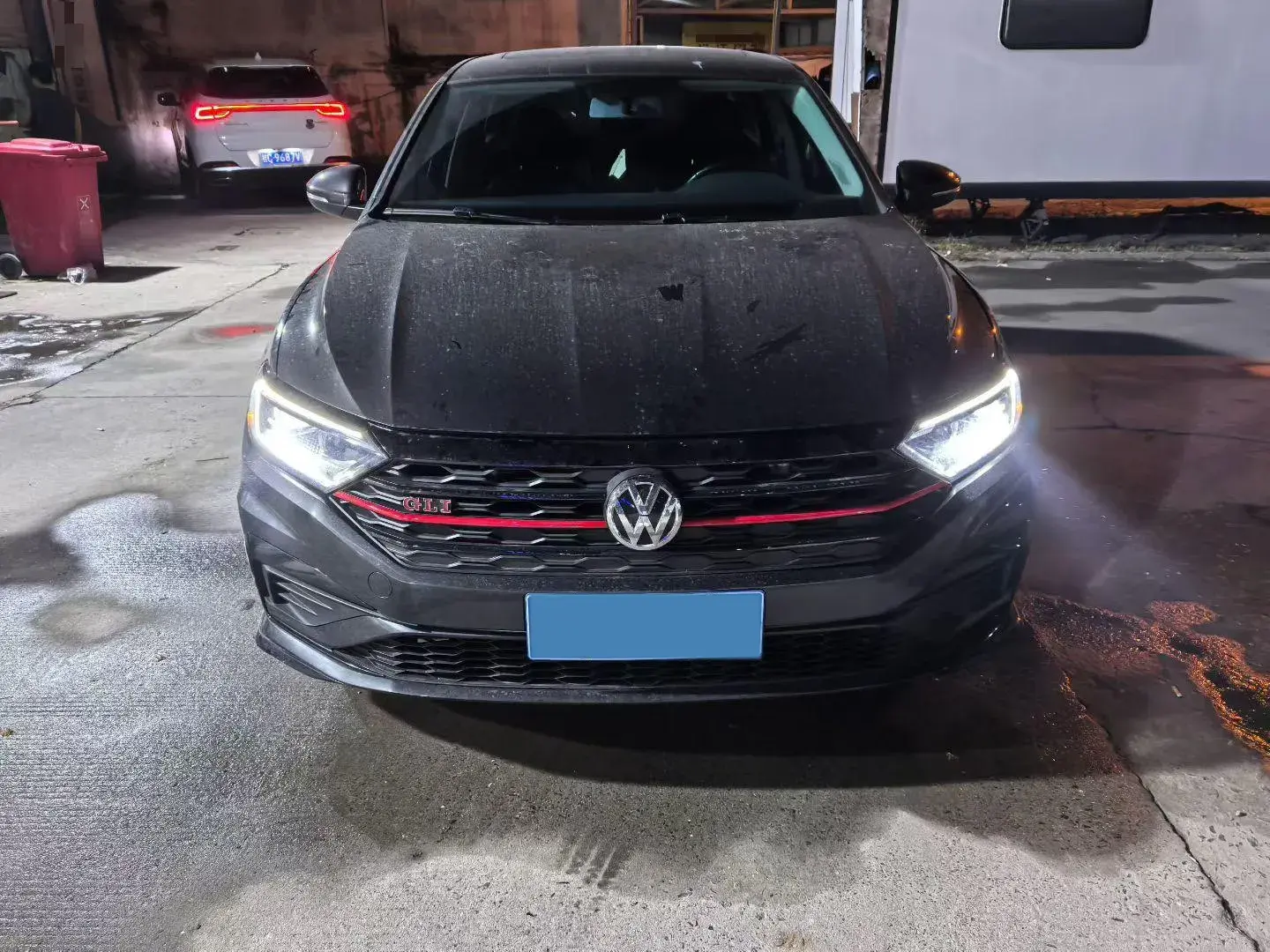 2019 VOLKSWAGEN SAGITAR thumbnail 2