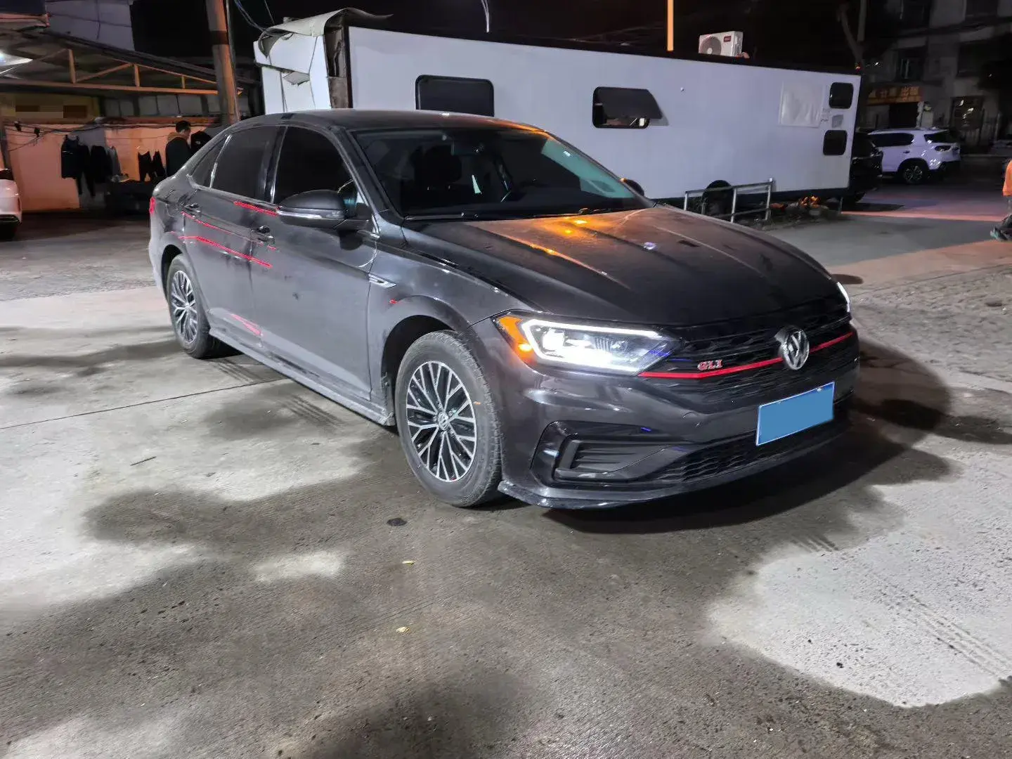 2019 VOLKSWAGEN SAGITAR thumbnail 3