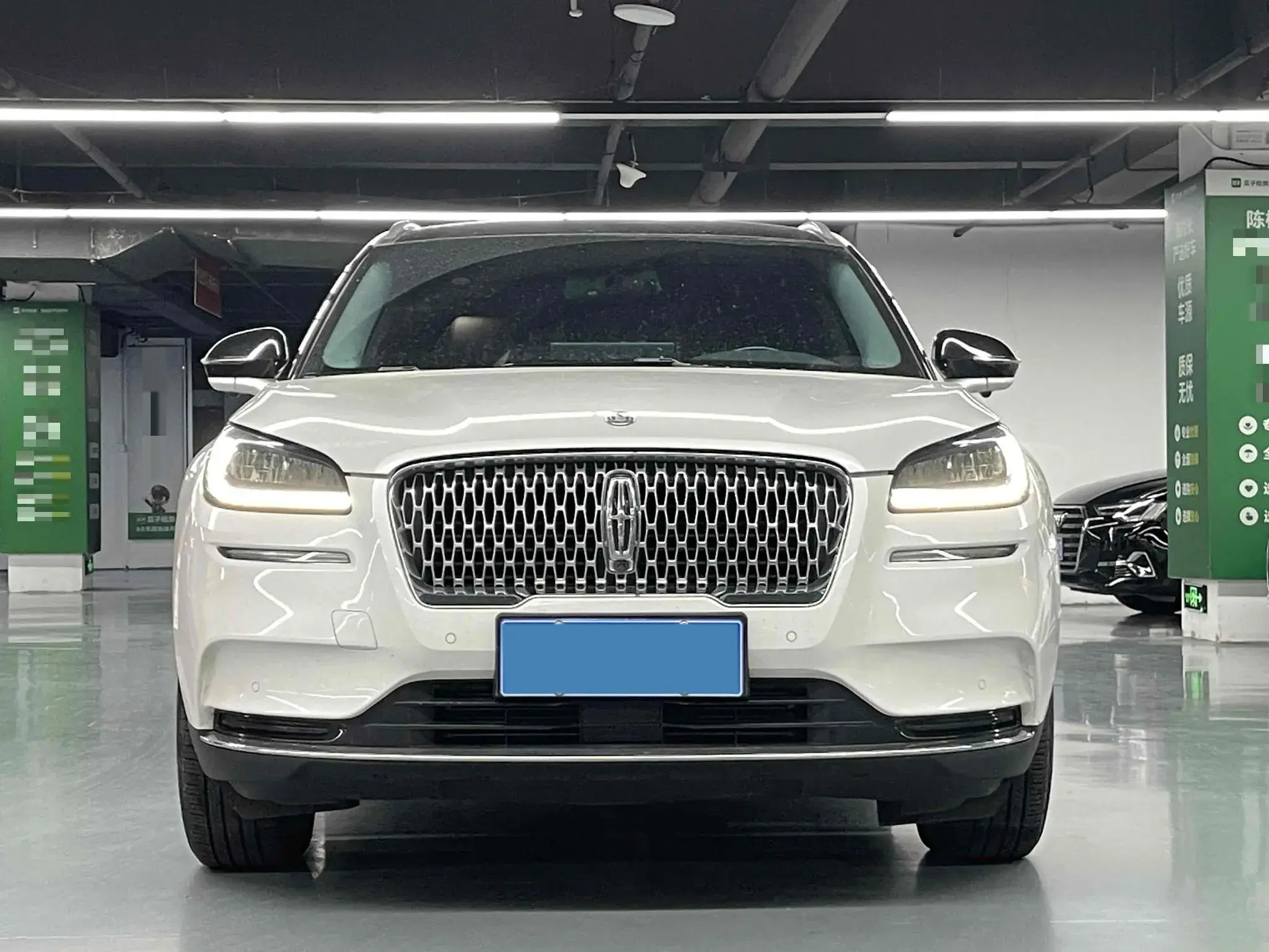 2022 LINCOLN CORSAIR thumbnail 2