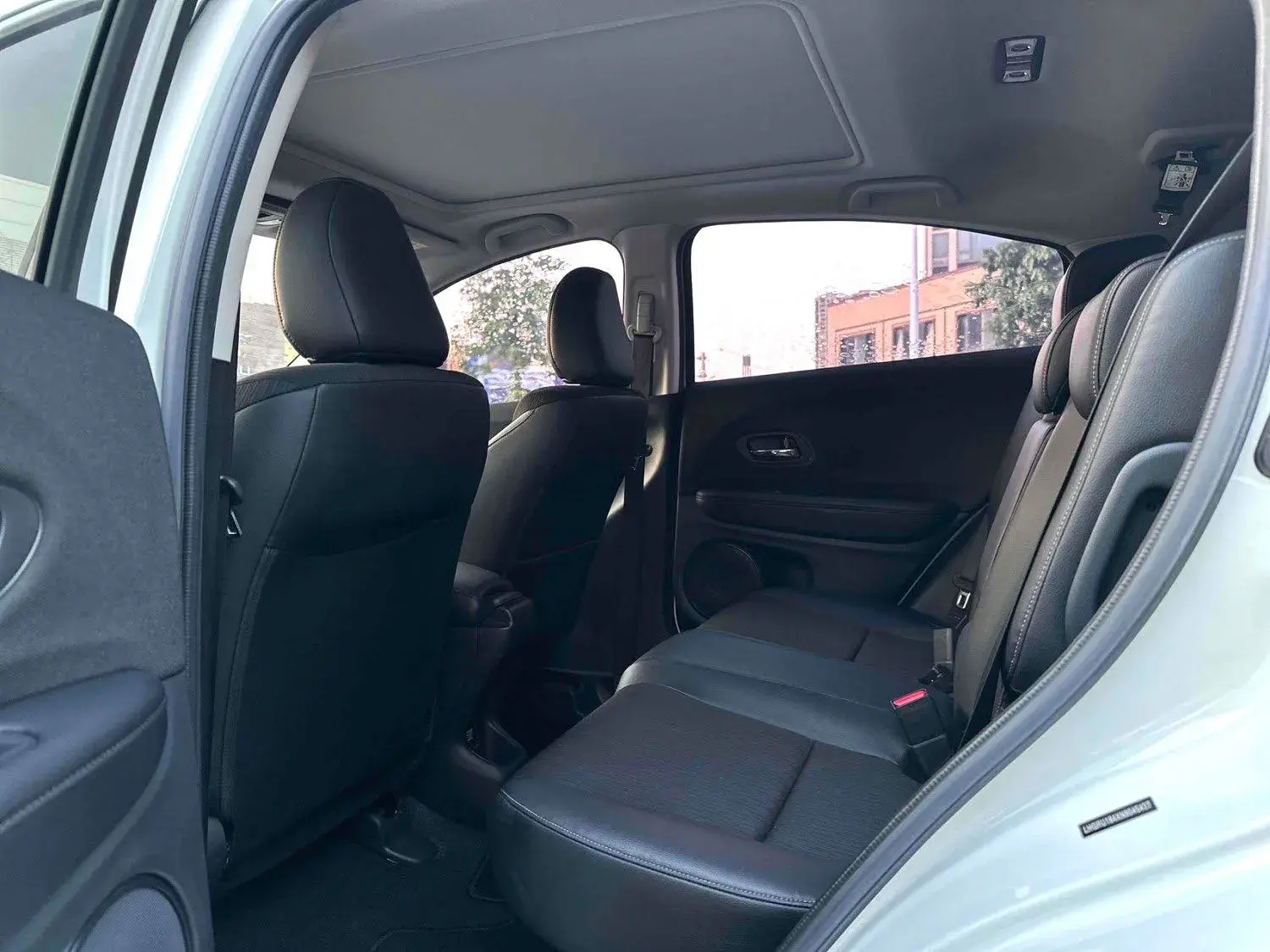 2020 HONDA VEZEL thumbnail 4