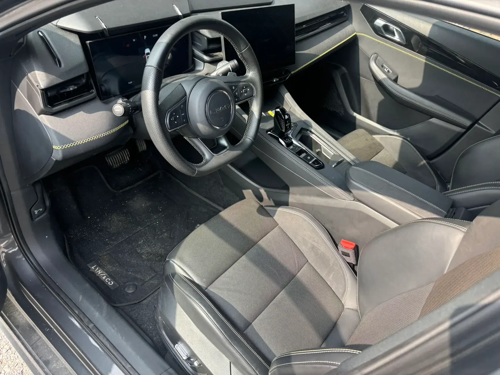 2023 LYNK&CO 03 thumbnail 2