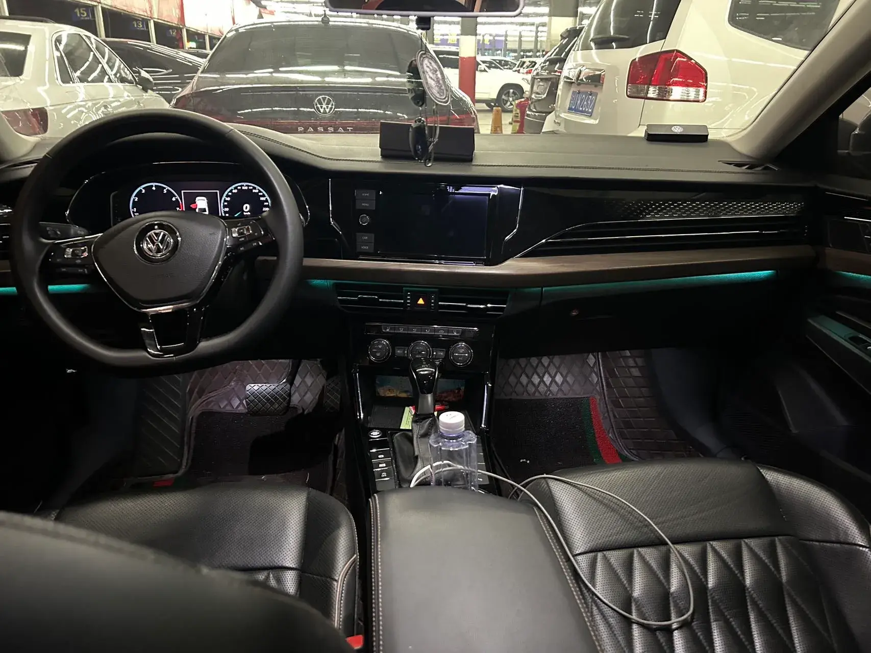 2019 VOLKSWAGEN PASSAT thumbnail 4