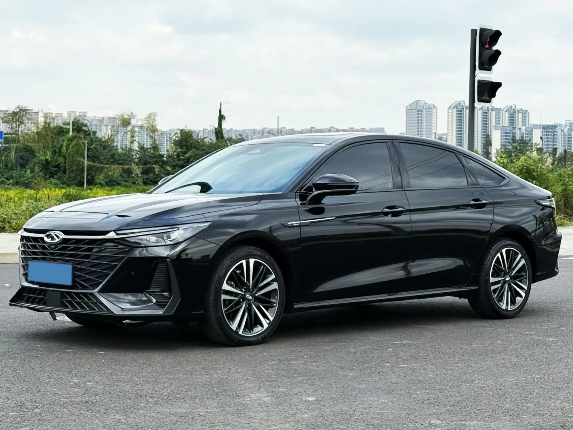 2023 CHERY ARRIZO view 1