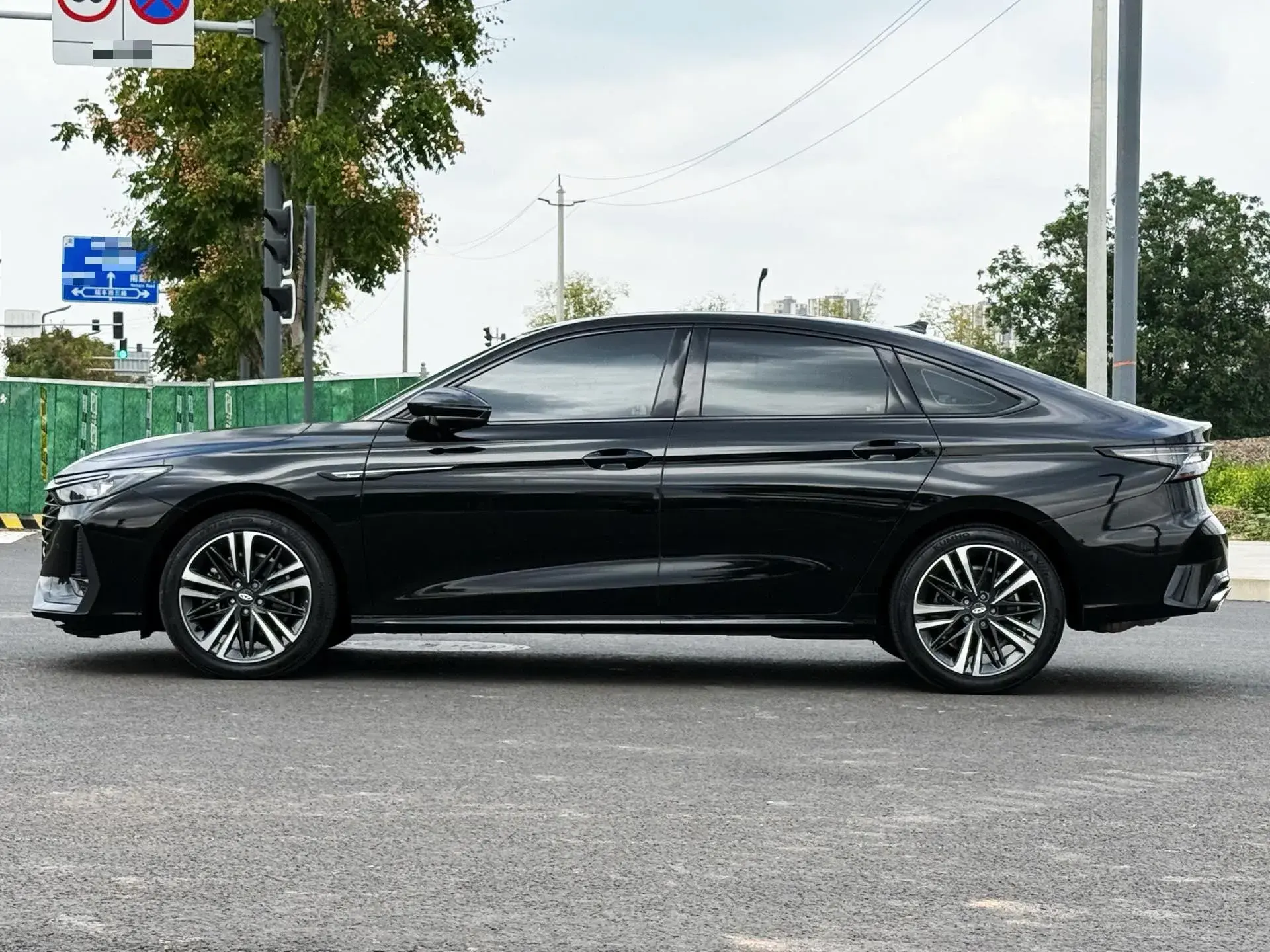 2023 CHERY ARRIZO thumbnail 3