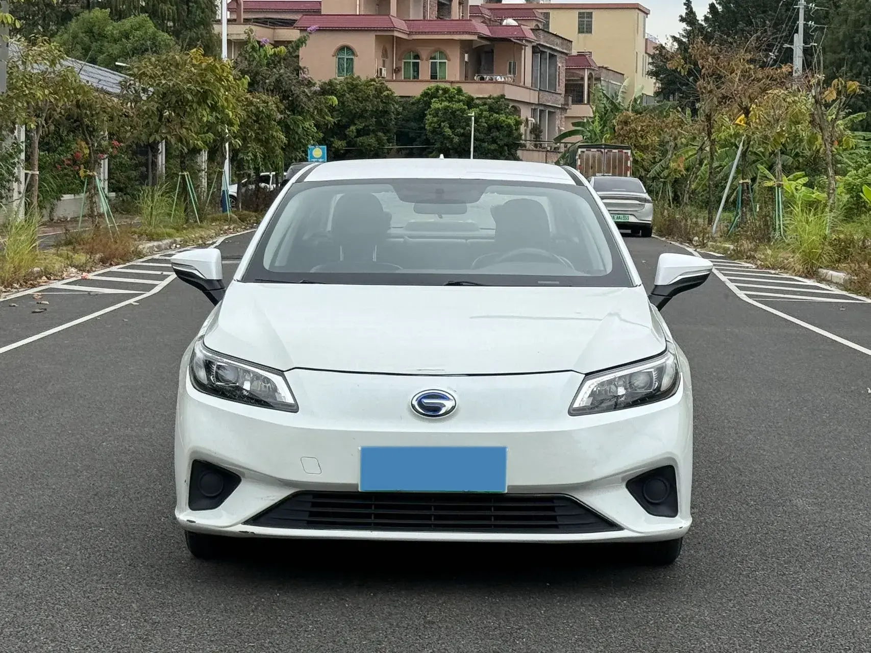 2019 AION S thumbnail 2